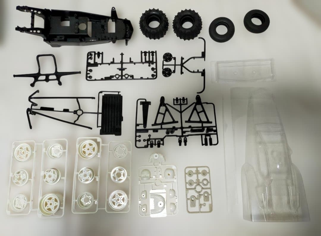 【仕掛品】タミヤ 1/10 RC ホーネット 組立キット