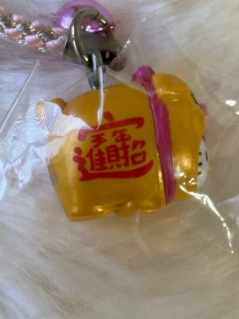 【匿名配送】ご当地キティ 開運招福 横浜限定 金豚バージョン 中華街 豚 レア