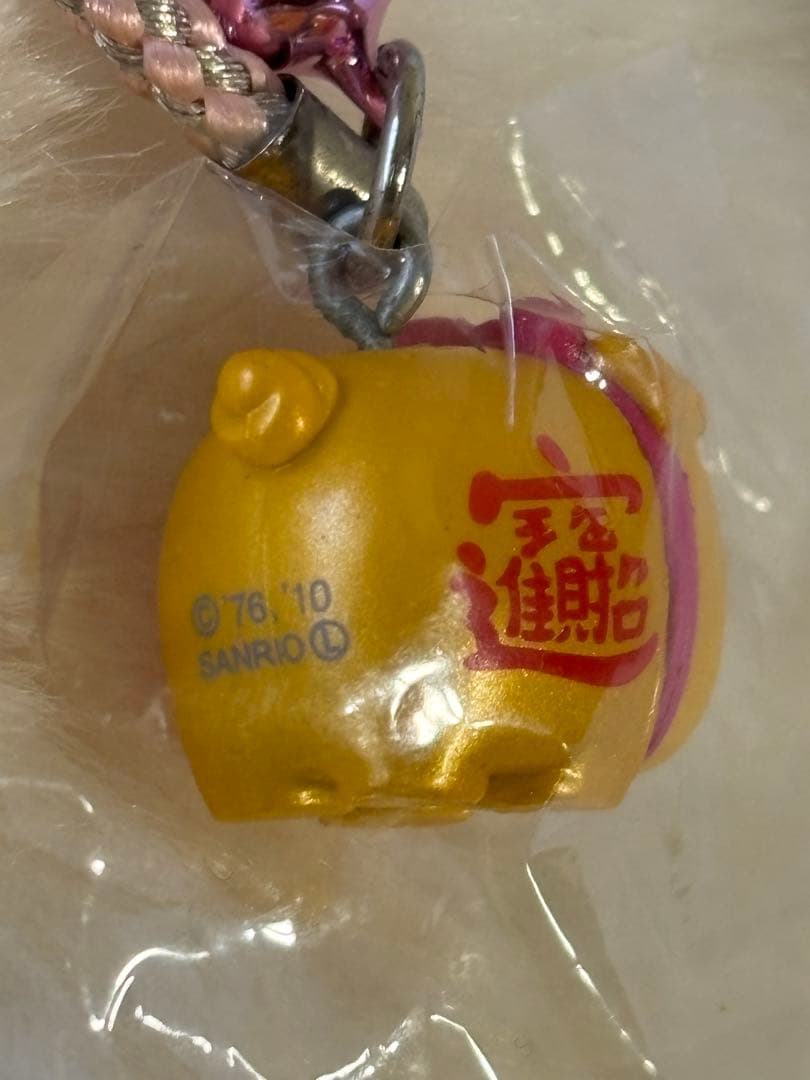 【匿名配送】ご当地キティ 開運招福 横浜限定 金豚バージョン 中華街 豚 レア