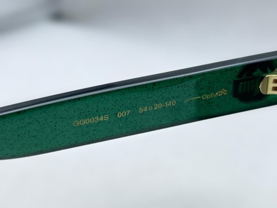 t*i様 Y736★ グッチ GUCCI サングラス GG0034S 美品 純正