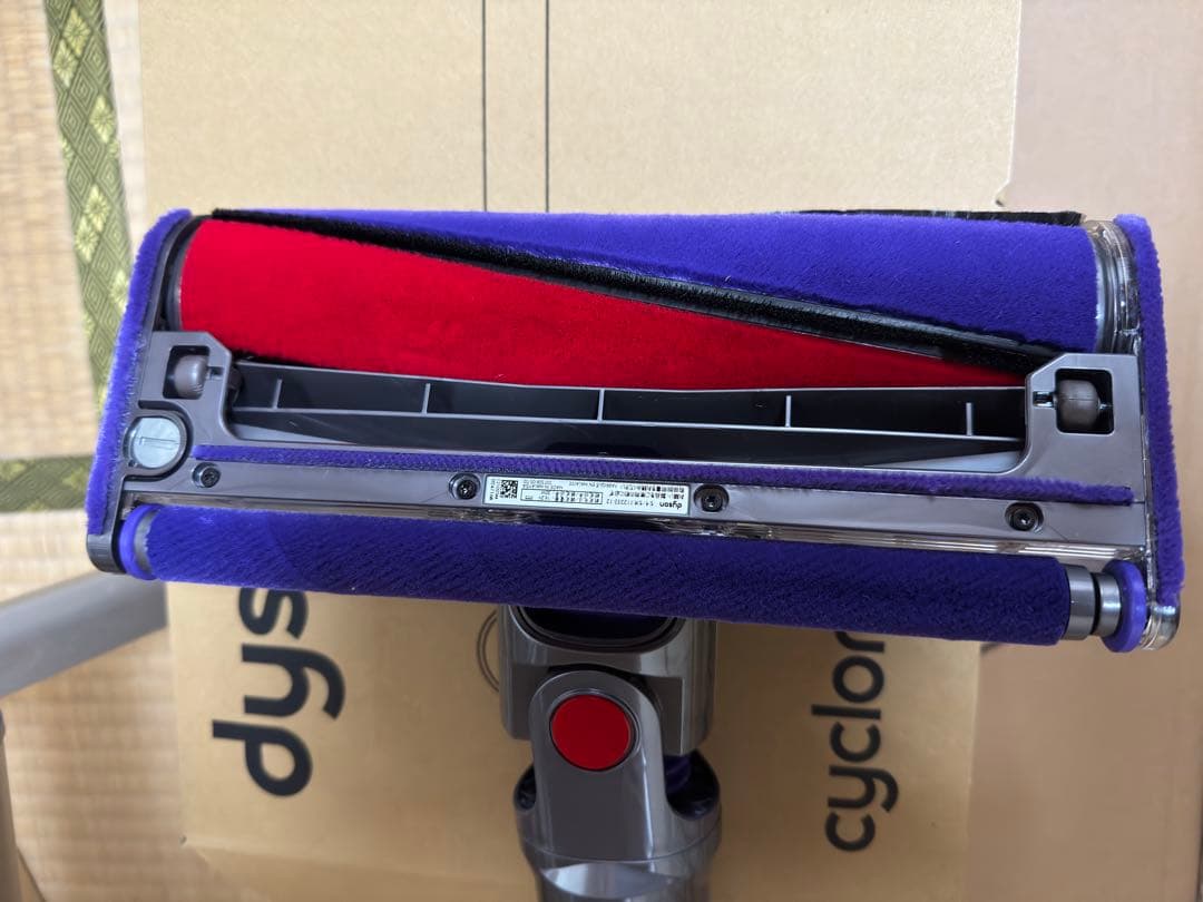 Dyson cyclone v10 ヘッド 赤紫
