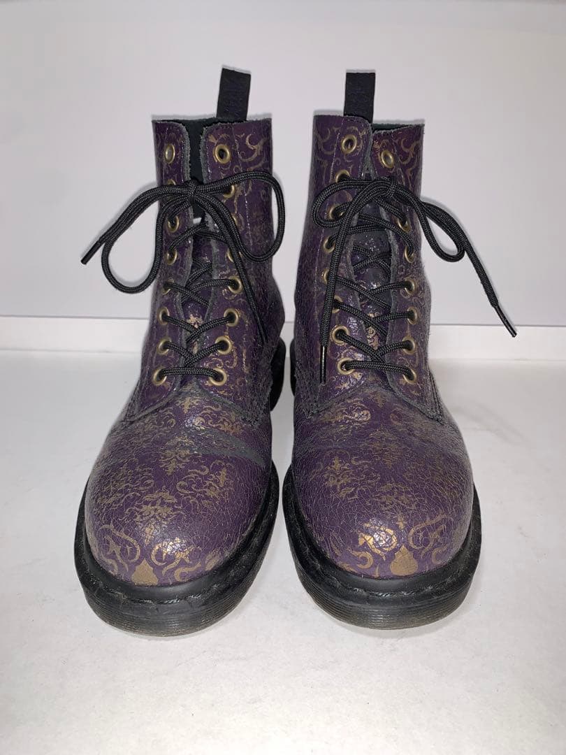 Dr.Martens 8ホールブーツ バロック クラック加工 UK5