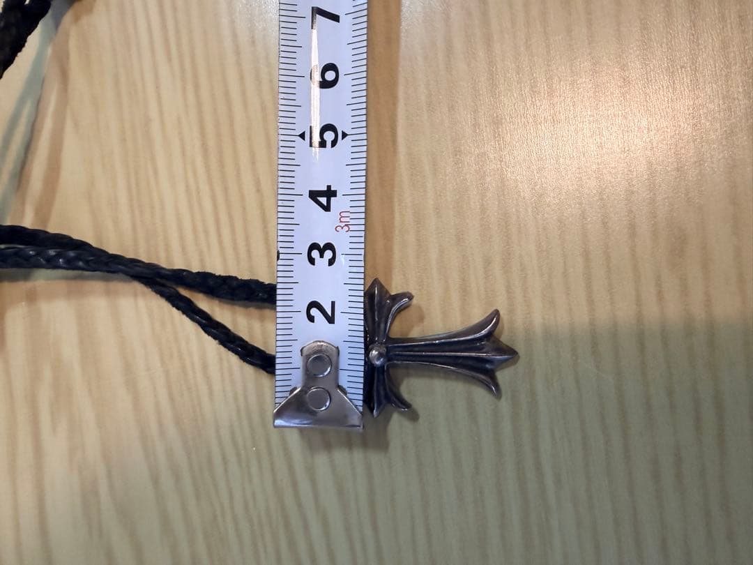 安心鑑定可 クロムハーツ CHクロスペンダント レザーブレイド