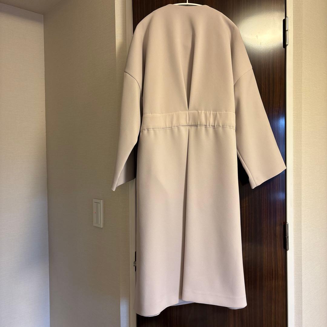 アドーア　ベージュ　スプリングコート