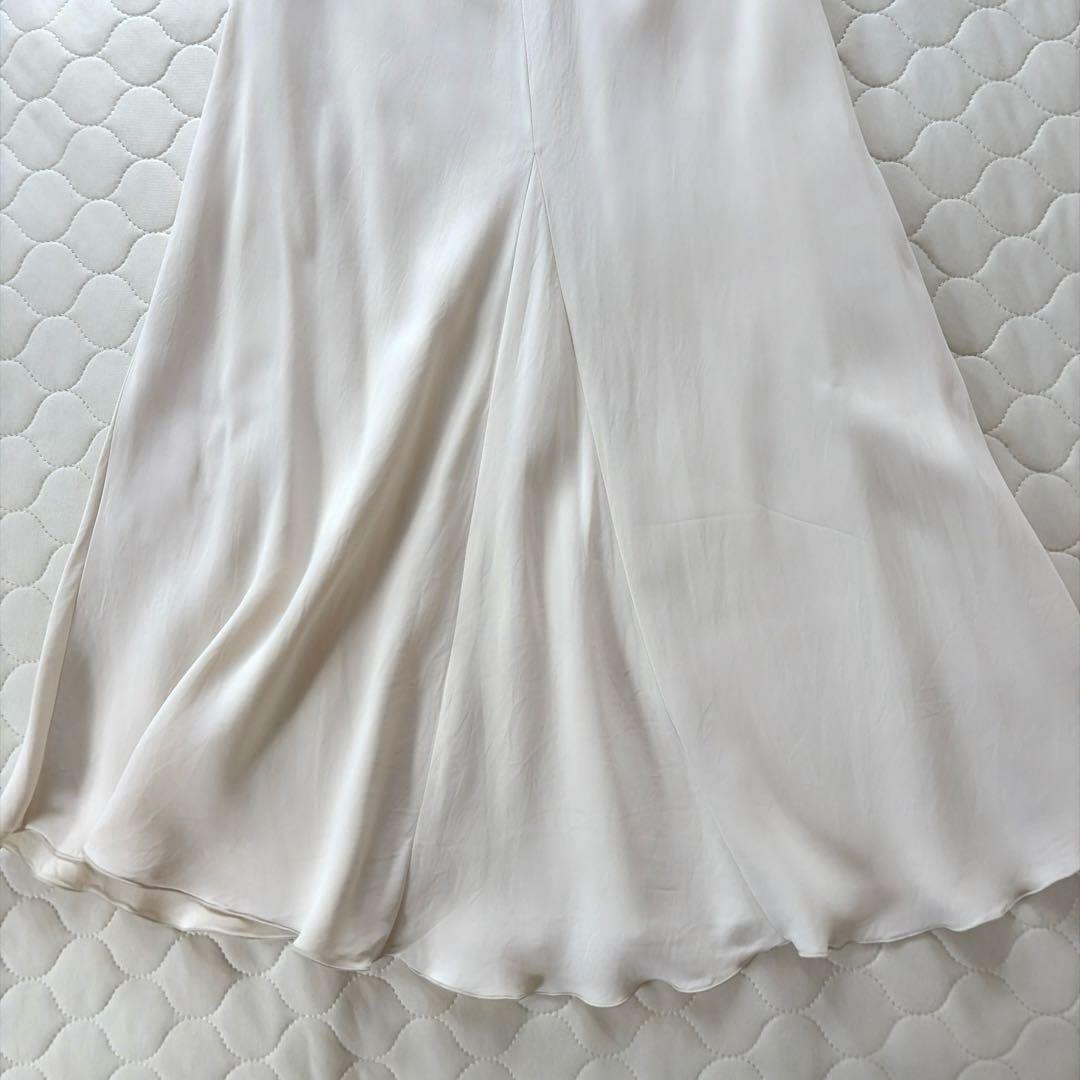 人気商品✴︎BEARDSLEY バックテールスカート サイズ0 アイボリー
