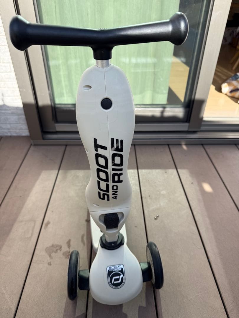 SCOOT AND RIDE キッズスケーター