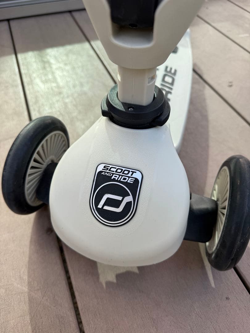 SCOOT AND RIDE キッズスケーター