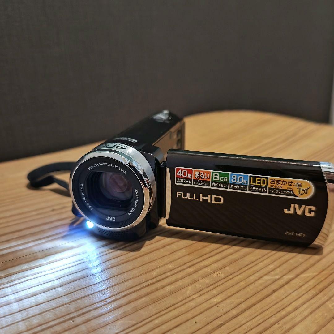 美品　JVC Everio GZ-E225 SDカード付 フルHDビデオカメラ