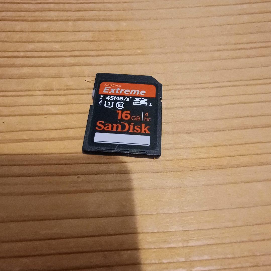 美品　JVC Everio GZ-E225 SDカード付 フルHDビデオカメラ