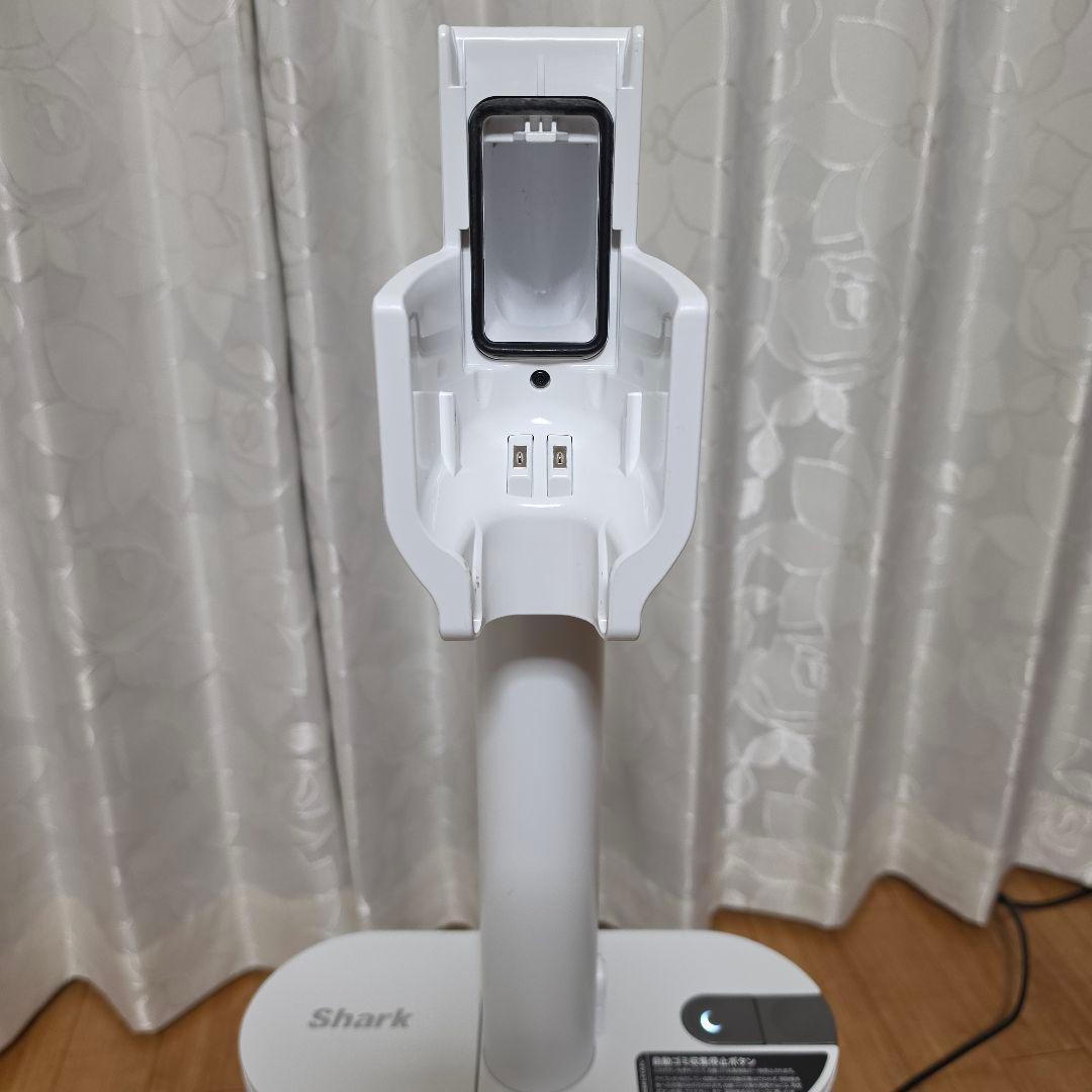 Shark コードレススティッククリーナー CS150JAE
