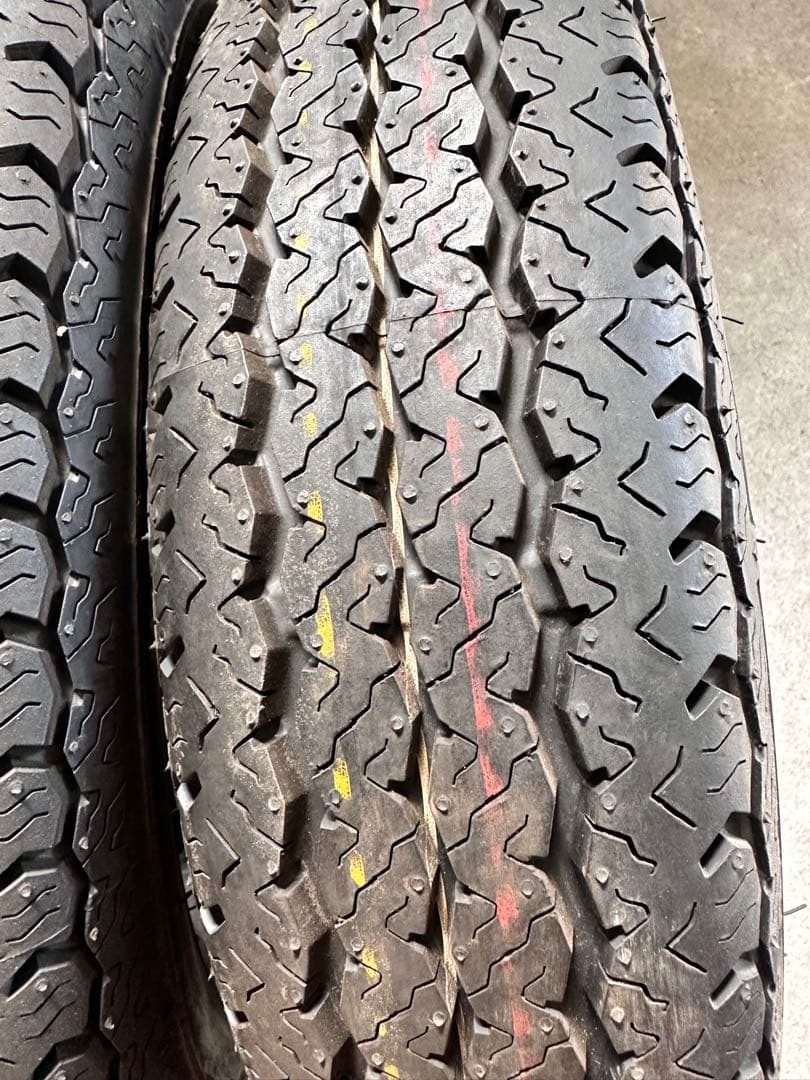 軽トラ　ブリヂストン RD605 145/80R12 80/78 LT 4本