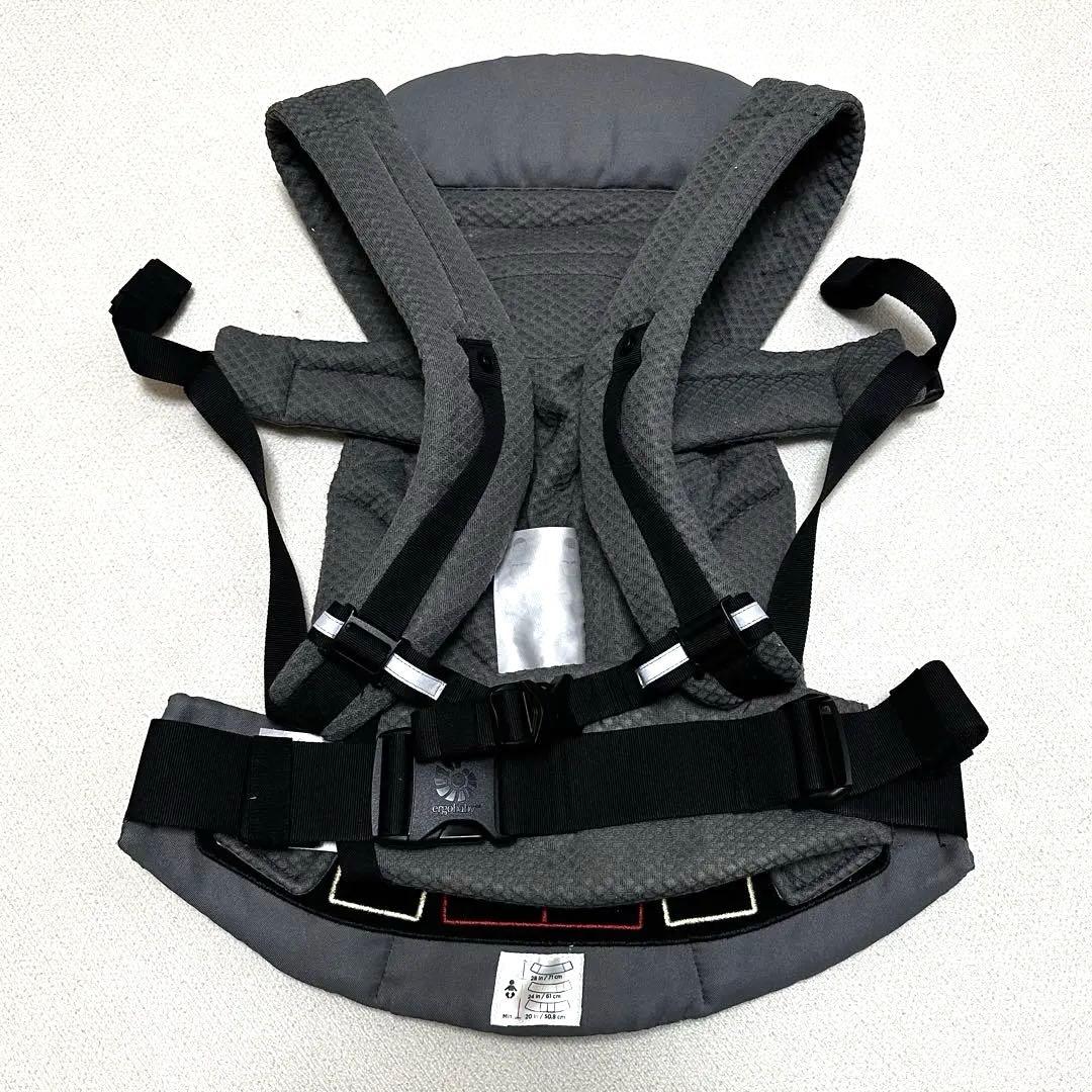 エルゴベビー　抱っこ紐　ergobaby オムニブリーズ　グレー　ベビーキャリア