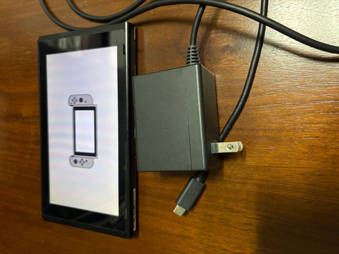 Nintendo Switch 本体 ブラック 充電器付き【ジャンク品】