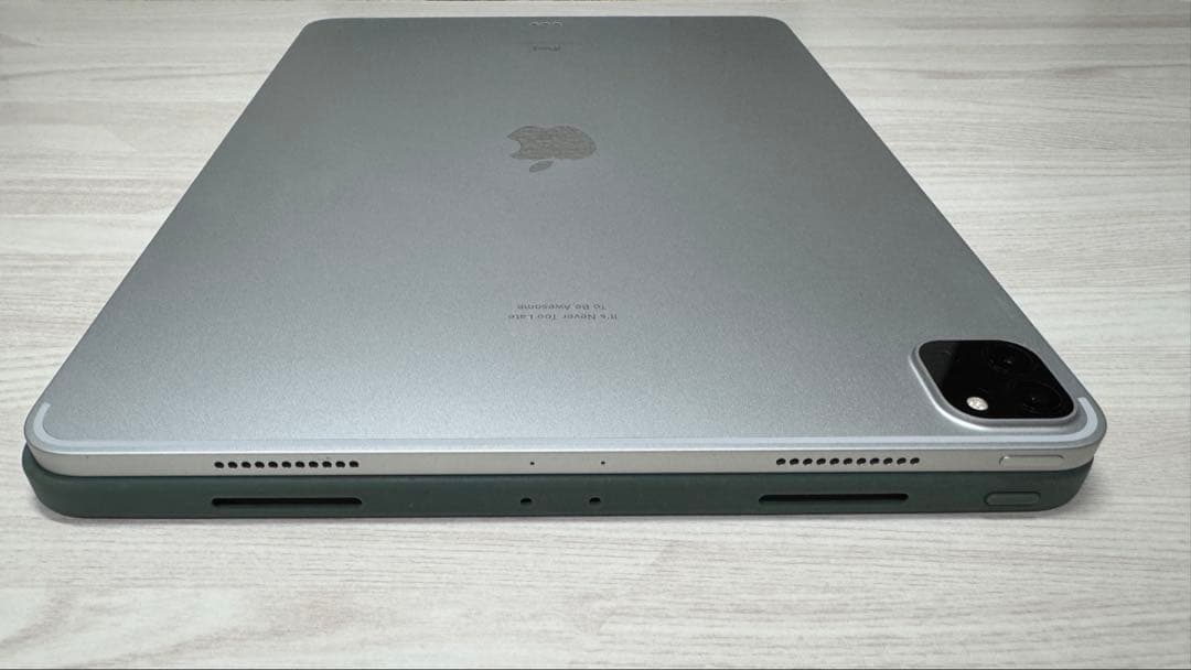 iPad Pro 12.9インチ 第5世代 128GB A2378