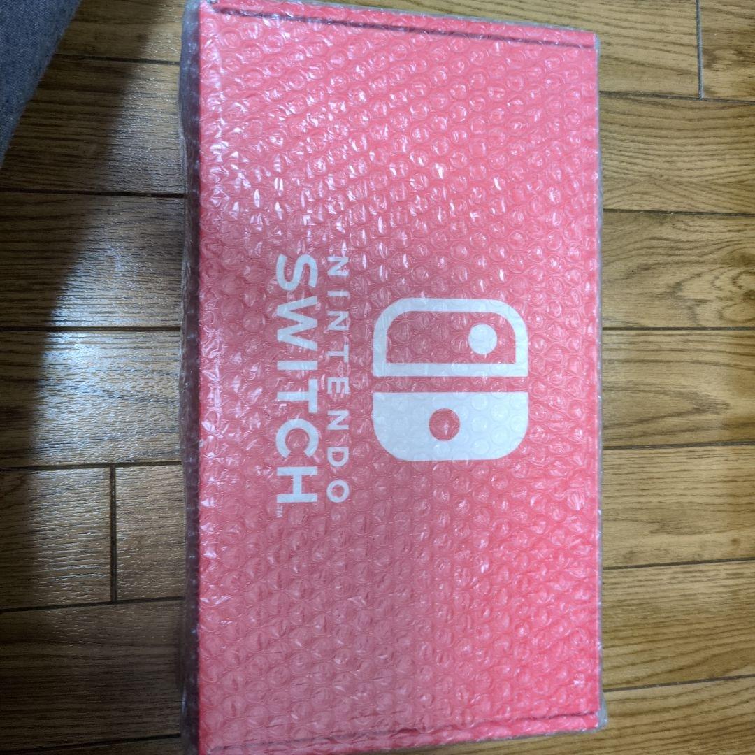Nintendo Switch 本体　純正プロコン・SDカード256GB付き