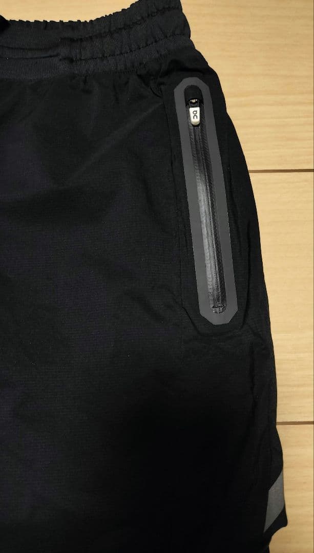 On RUNNING PANTS ブラック　ウィメンズS