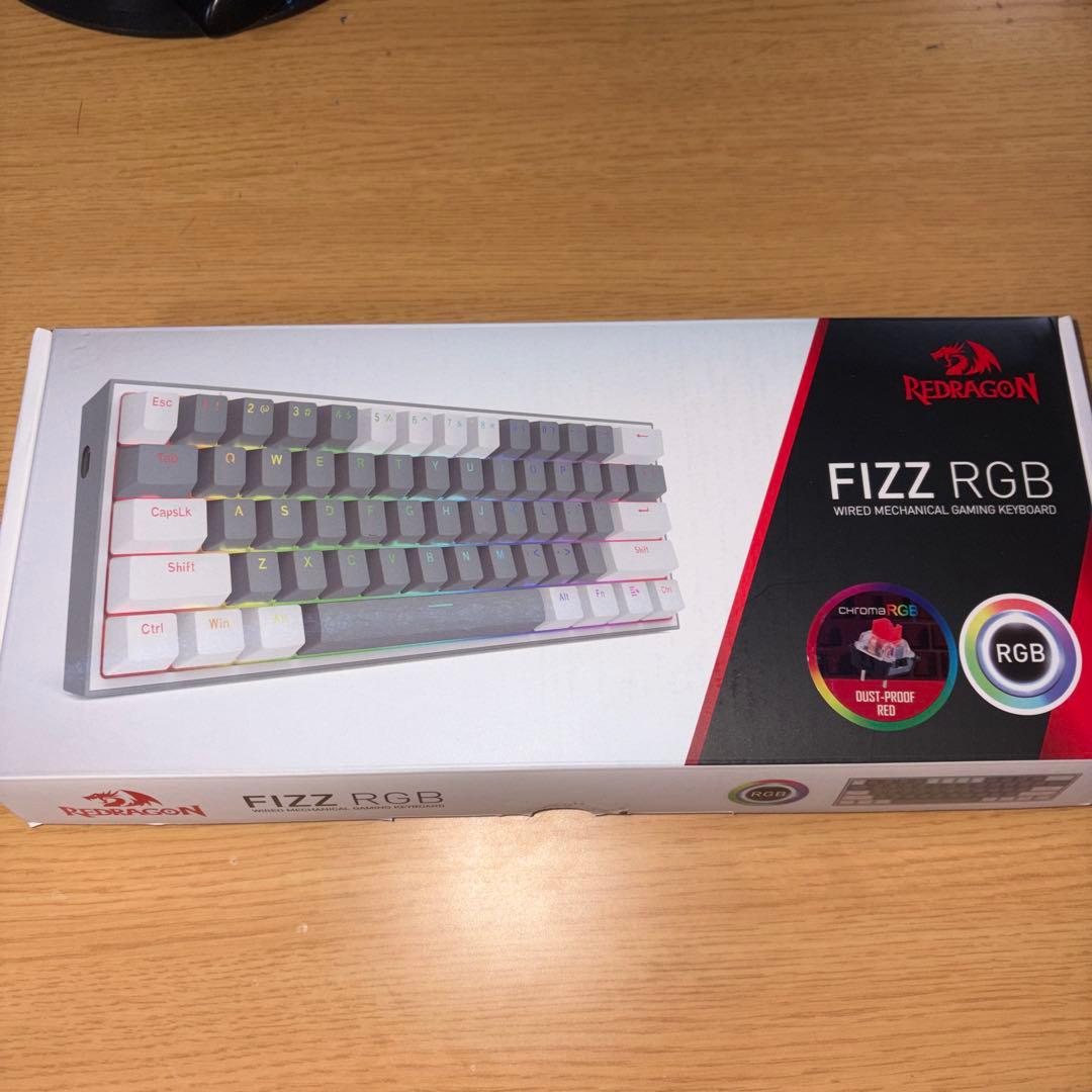 キーボード、マウス、コンバーター、マウスパッドセット