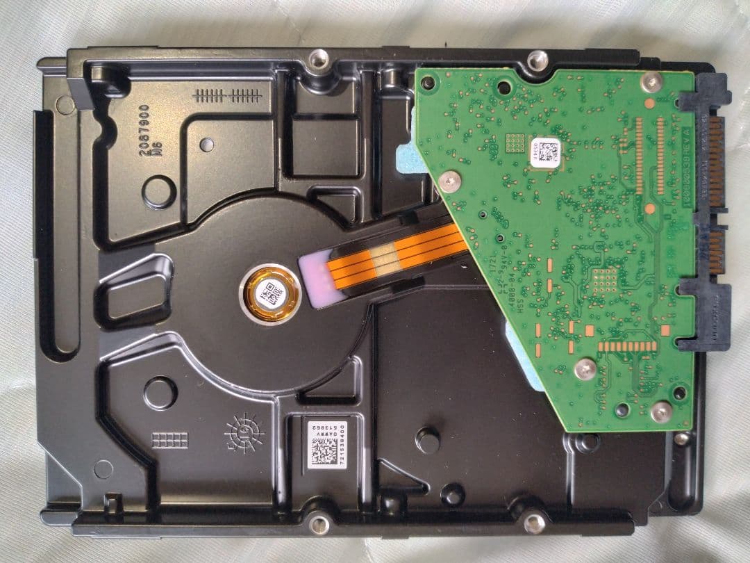 使用時間少なめSeagate Barracuda 3TB 内蔵型HDD