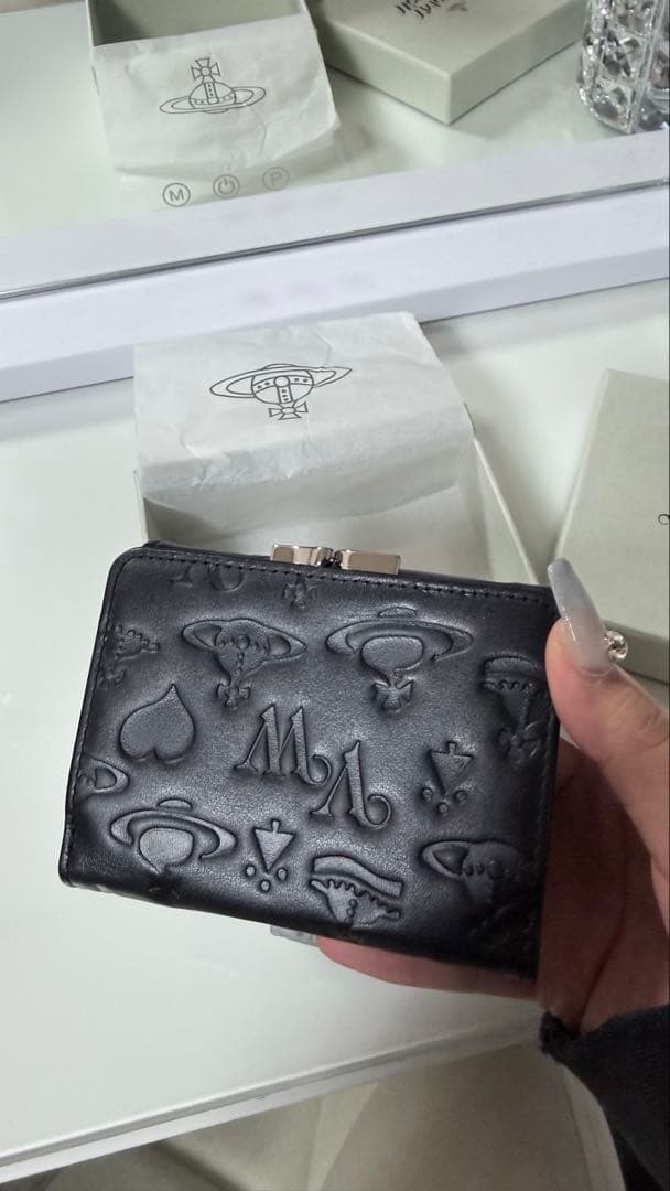 Vivienne Westwood 三つ折り財布 ブラックシルバー