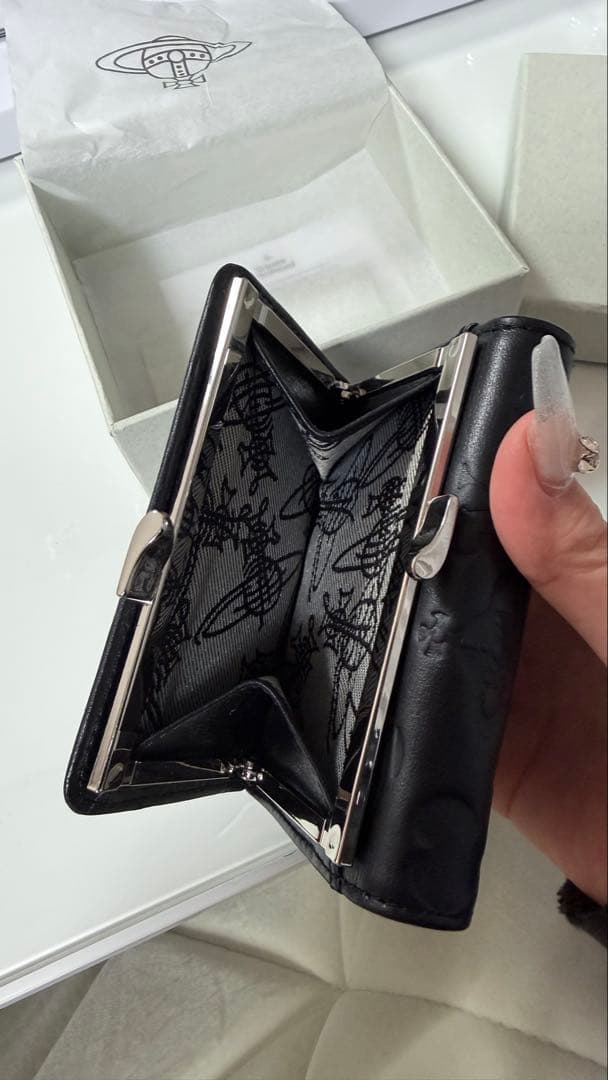 Vivienne Westwood 三つ折り財布 ブラックシルバー