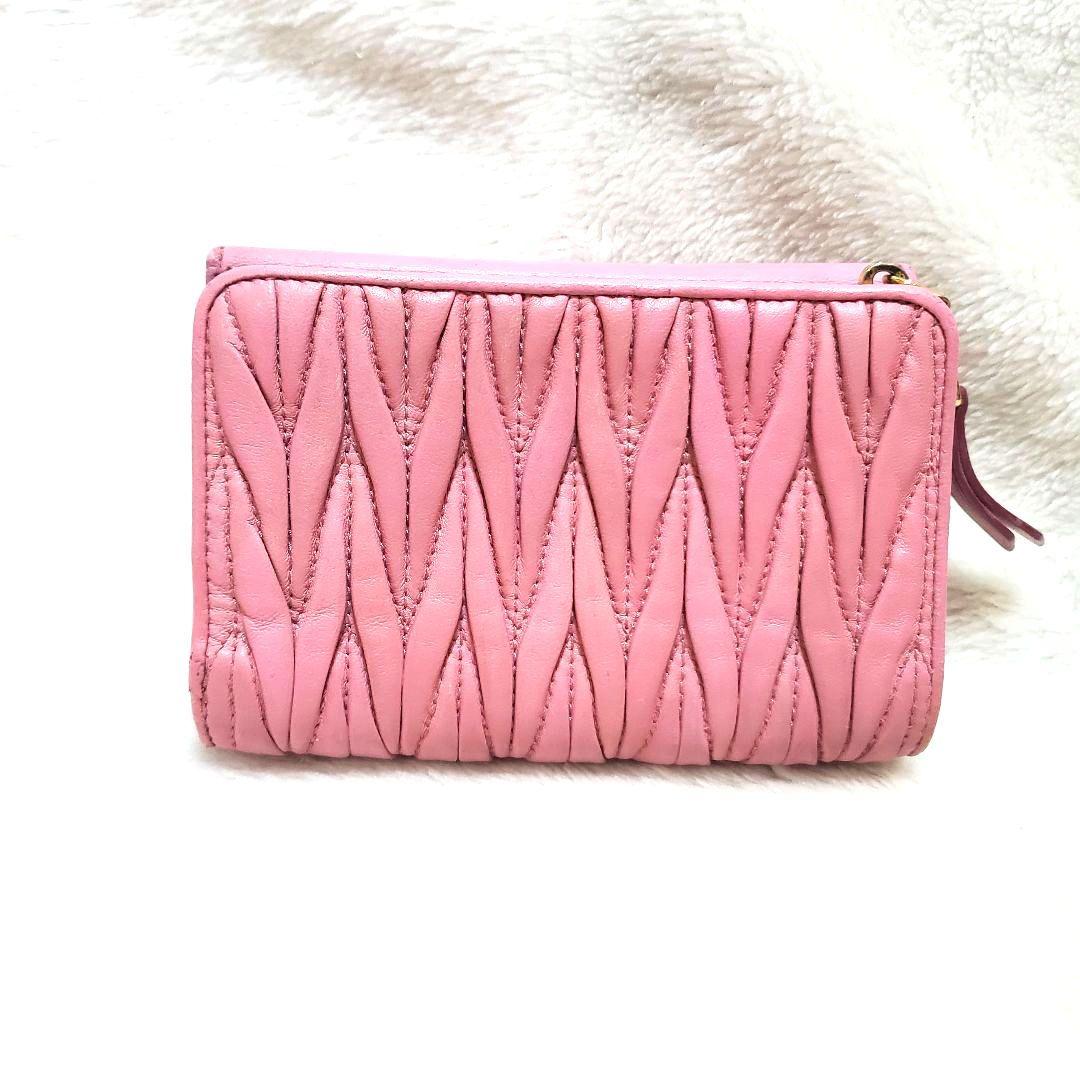 美品 MIU MIU マテラッセ 折り財布 L字ファスナー ピンク