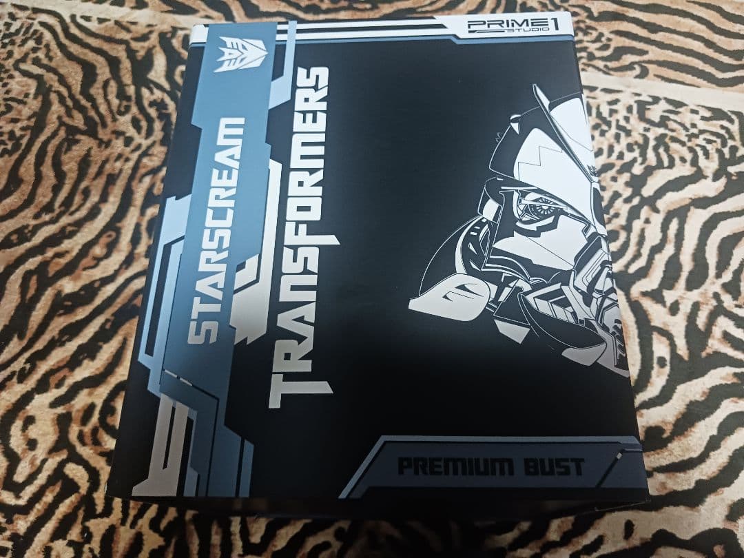 prime1　トランスフォーマー　スタースクリーム