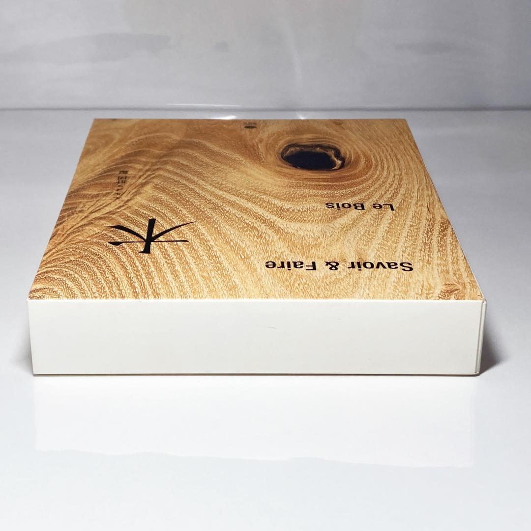 Savoir & Faire 木 le livre エルメス財団