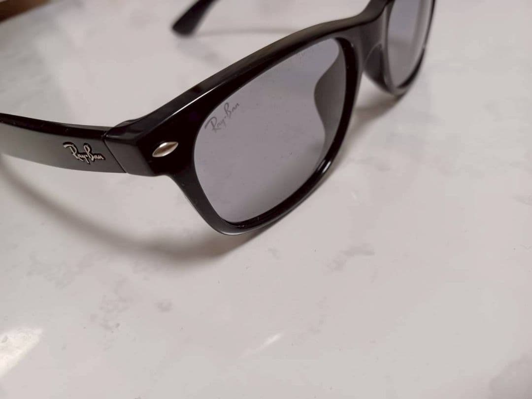 小物 Ray-Ban RB2132F