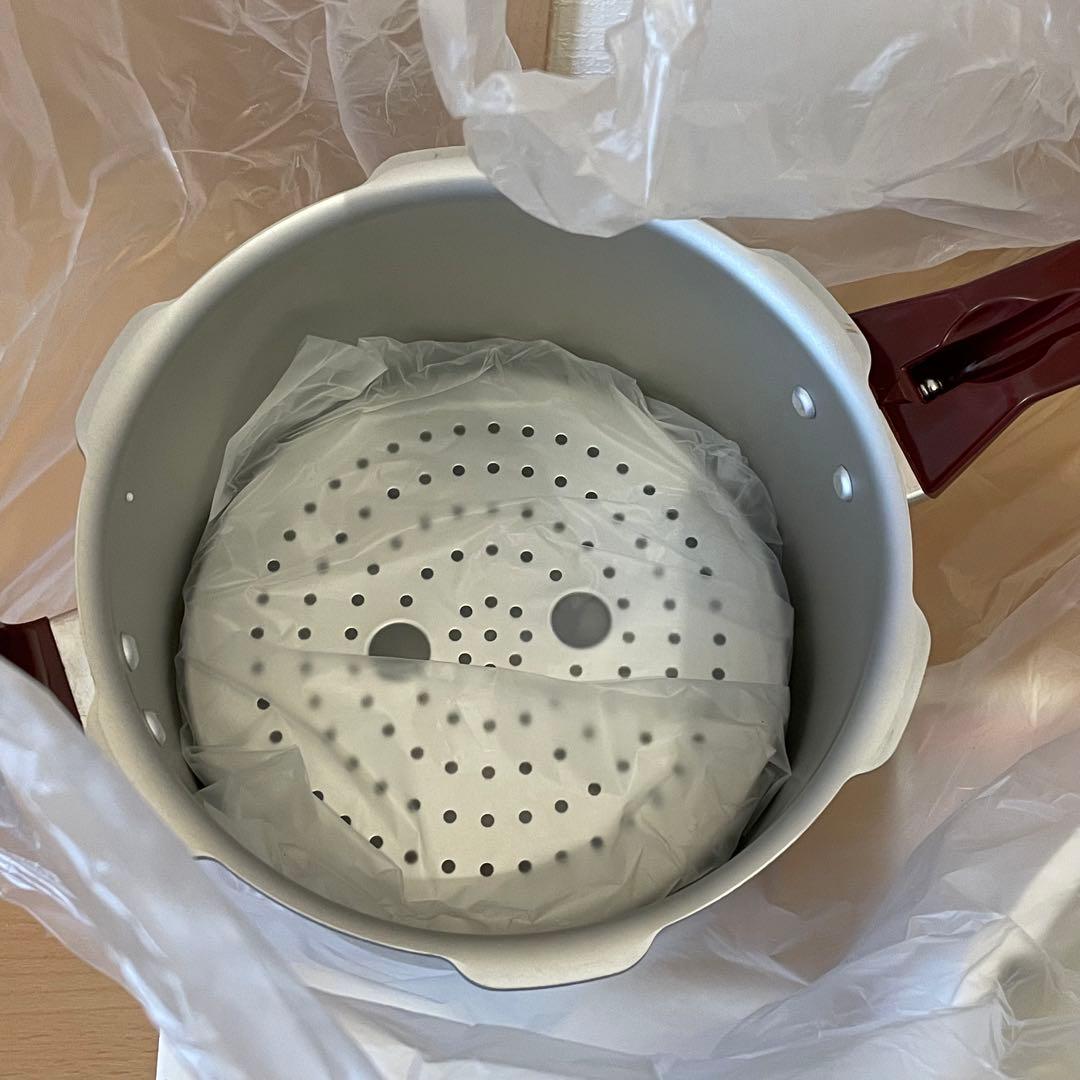 未使用品 理研 RIKEN 圧力鍋 こなべちゃん 3.0L 4合炊き