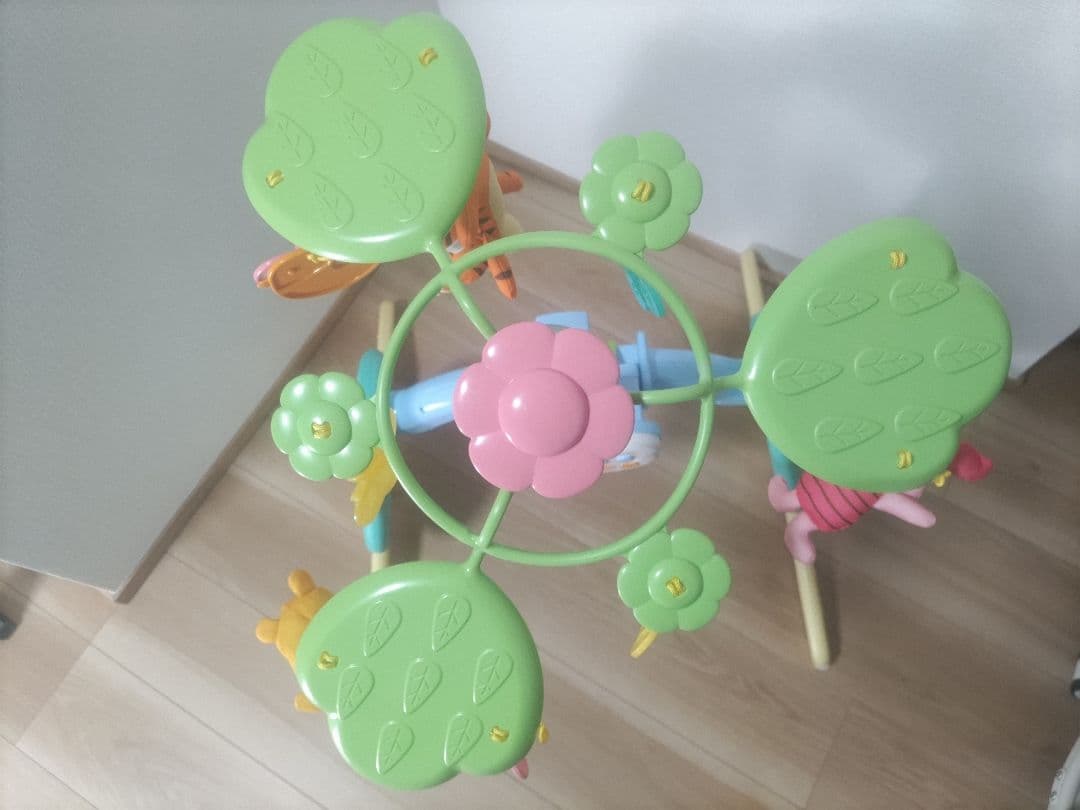 美品タカラトミー くまのプーさん えらべる回転 6wayジムにへんしんメリー