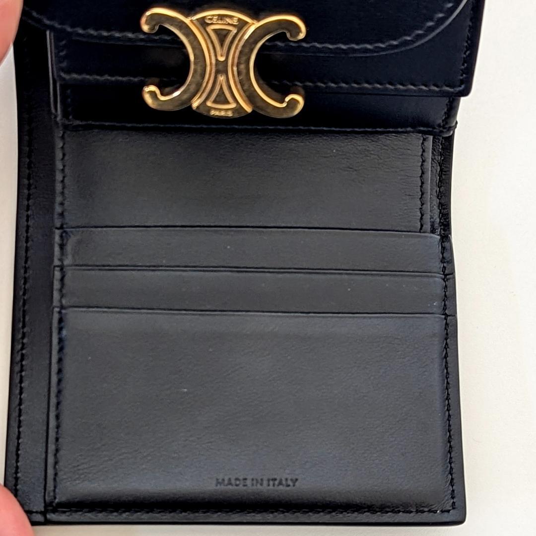 【正規品・付属品あり】CELINE　トリオンフ　三つ折り財布　ブラック