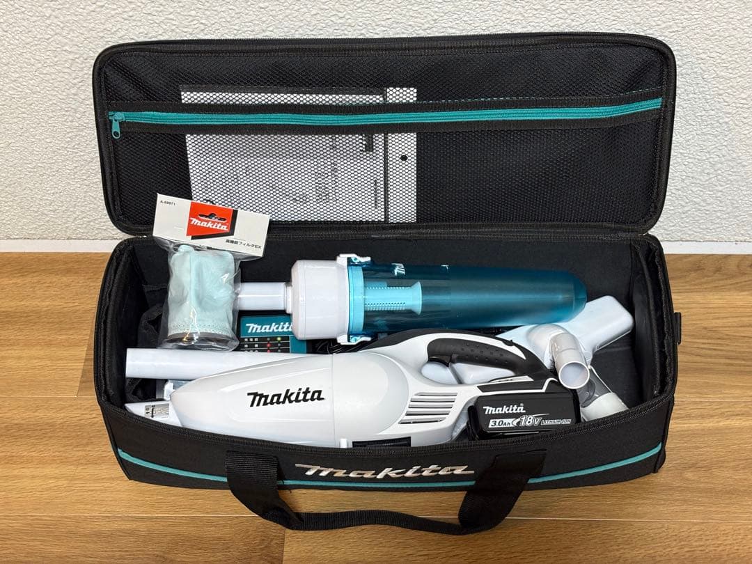 makita 18V掃除機 純正3.0Ahバッテリーと充電器付　多数オプション