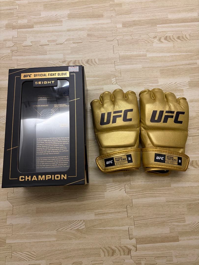 UFC公式ファイトグローブ ゴールド最終値下げ