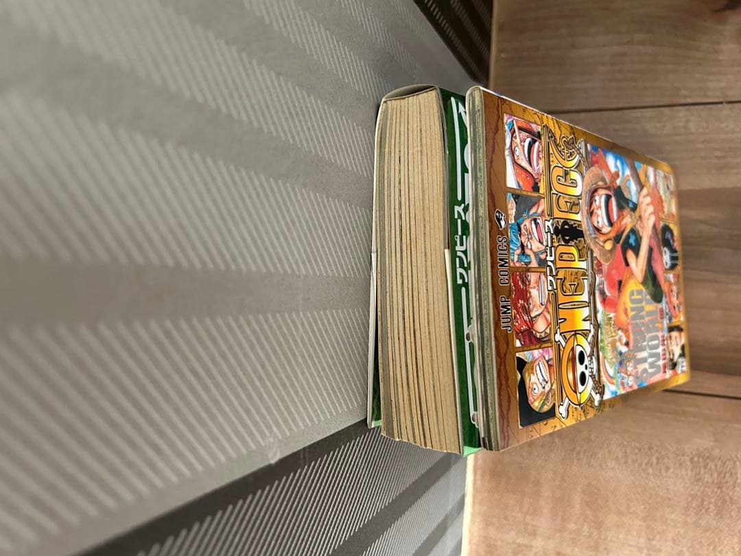 ワンピース　82巻　＋　2冊　中古本