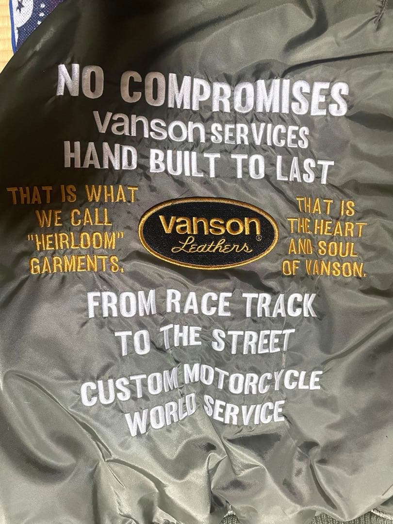 v*g様 VANSON ボアジャケット MA-1 美品