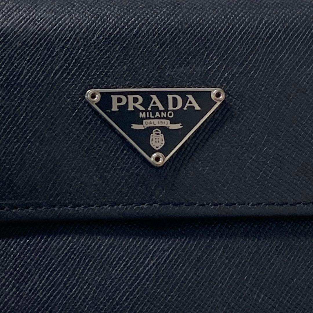 早い者勝ち　人気　PRADA プラダ　三つ折り財布　ウォレット　人気　黒　定番