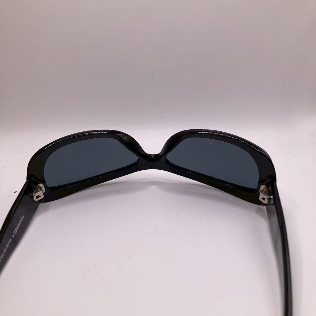 シャネル　CHANEL サングラス　ココマーク　スタッズ　ストーン　ブラック　箱