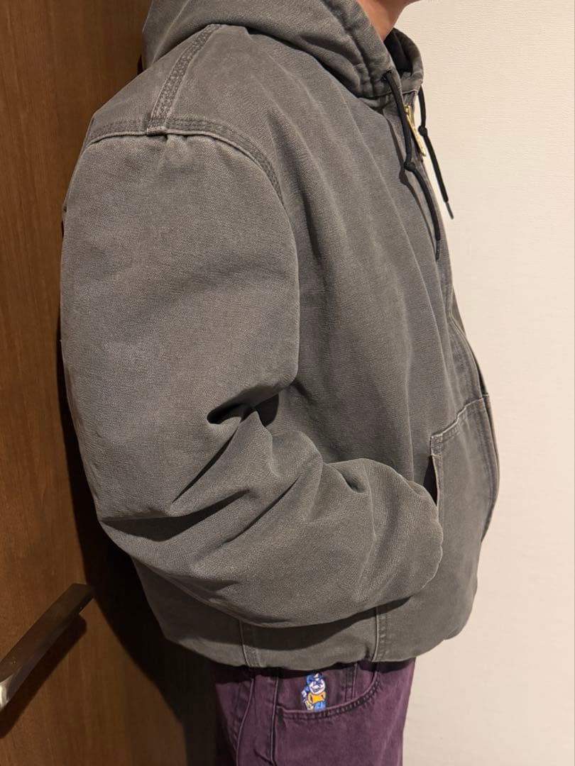 carhartt アクティブジャケット　mサイズ　グレー