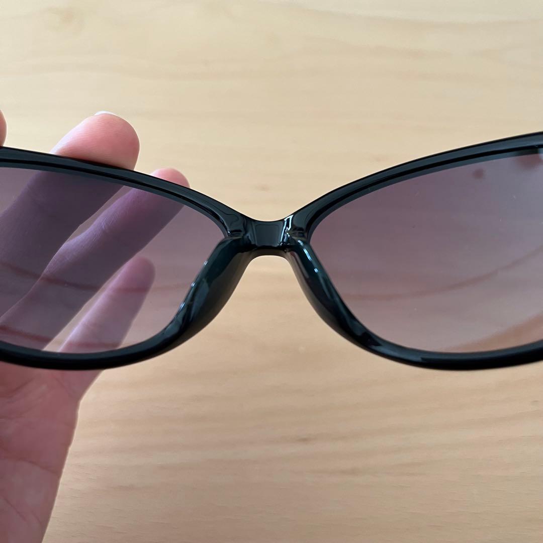 サングラス　プラダ（PRADA）