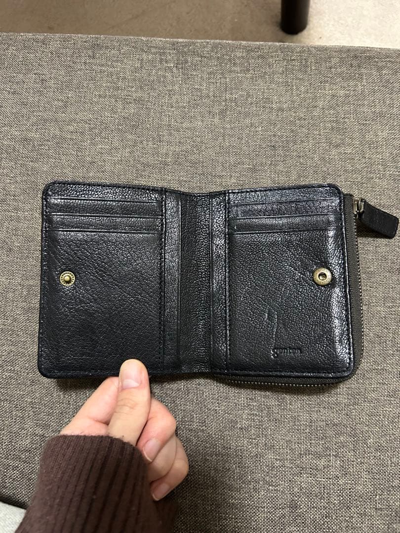 ゲンテン　genten 二つ折り財布　本革