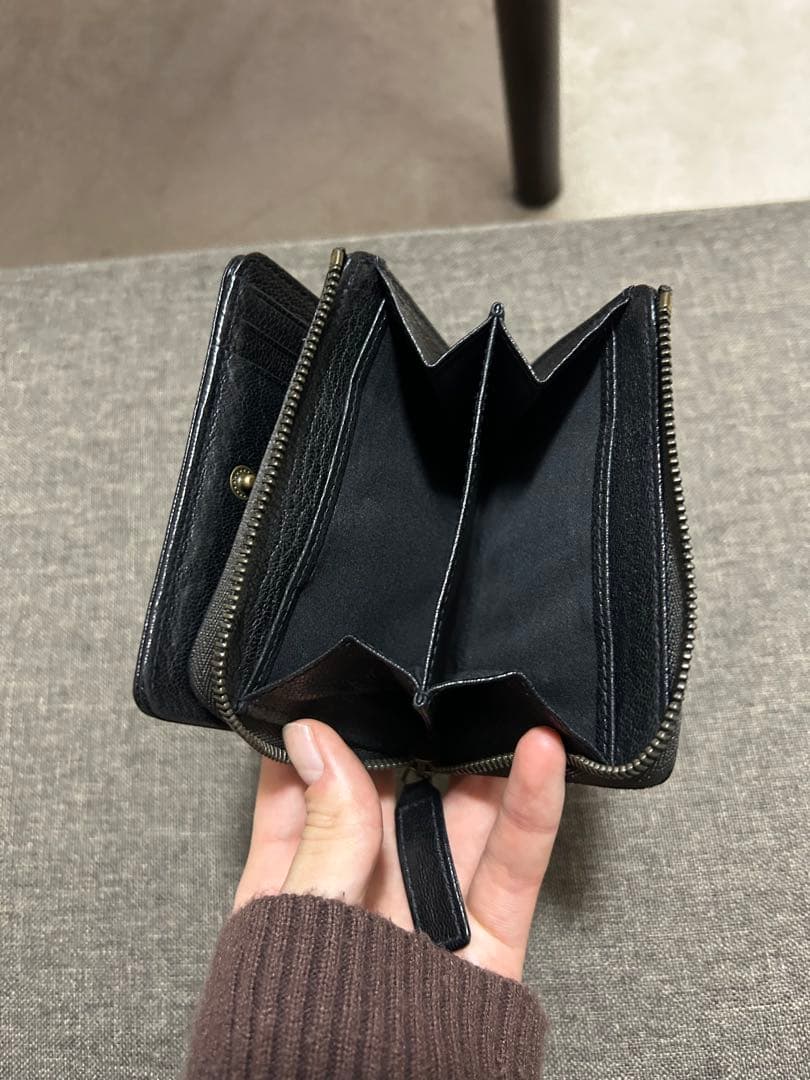 ゲンテン　genten 二つ折り財布　本革