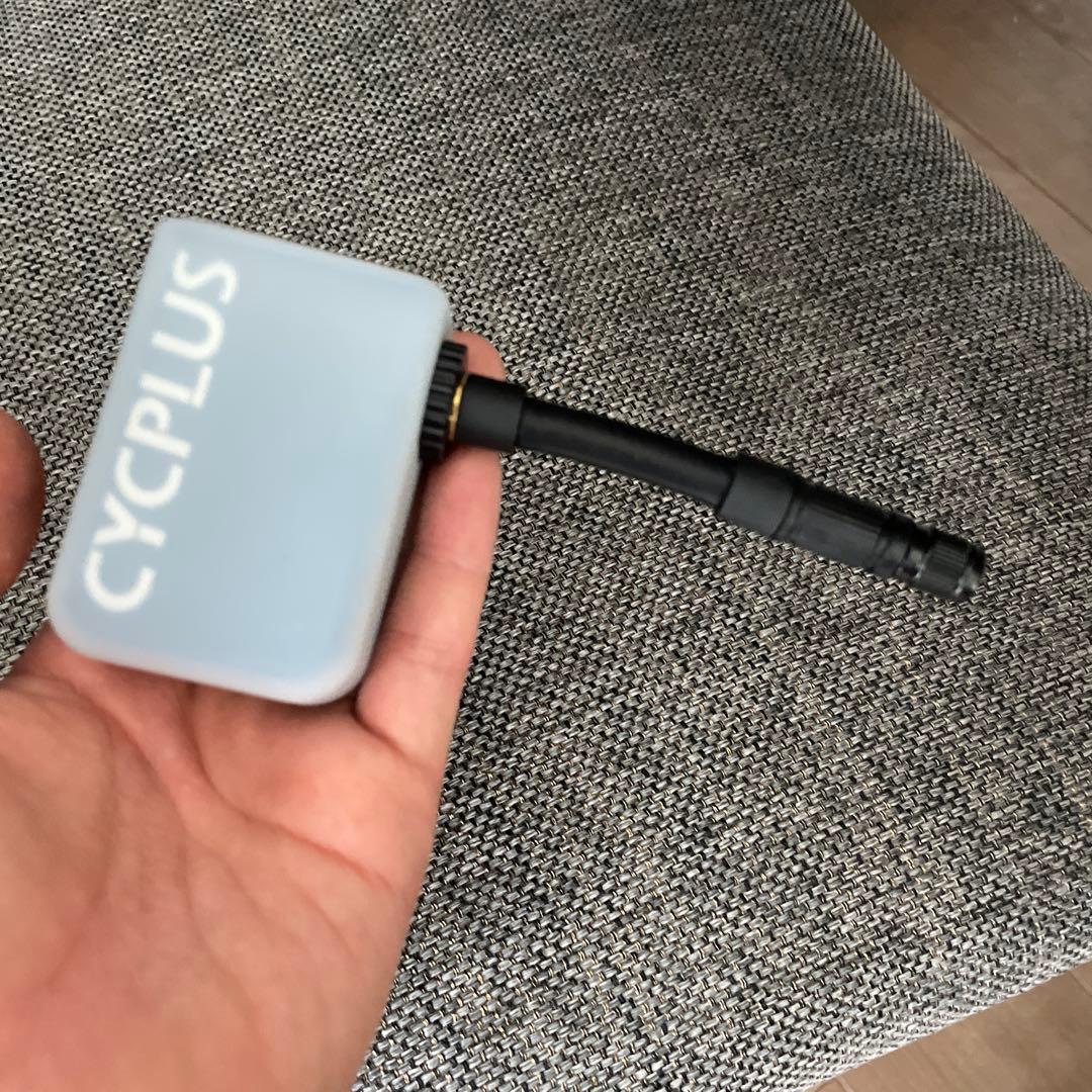 CYCPLUS AS2 電動空気入れ