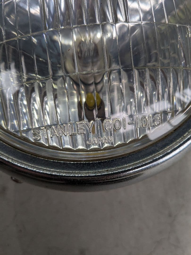 ホンダ　純正ヘッドライトHM-36M 001-1013 CB250 ホーク