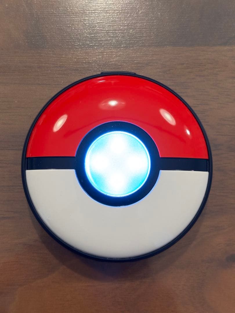 【美品】Pokemon GO Plus + ポケモンゴー プラスプラス カバー付