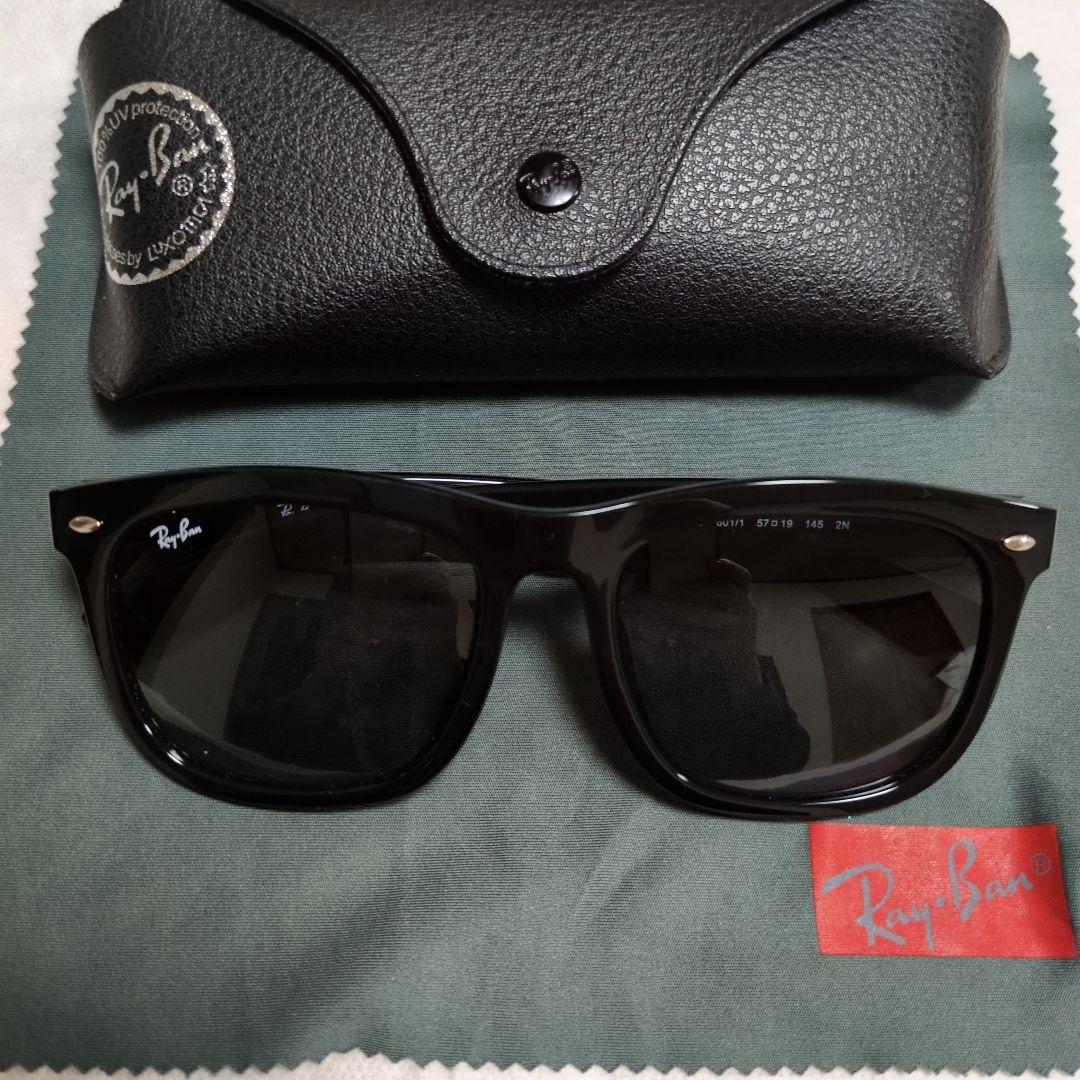 Ray-Ban ブラック サングラス ケース付き　4260D
