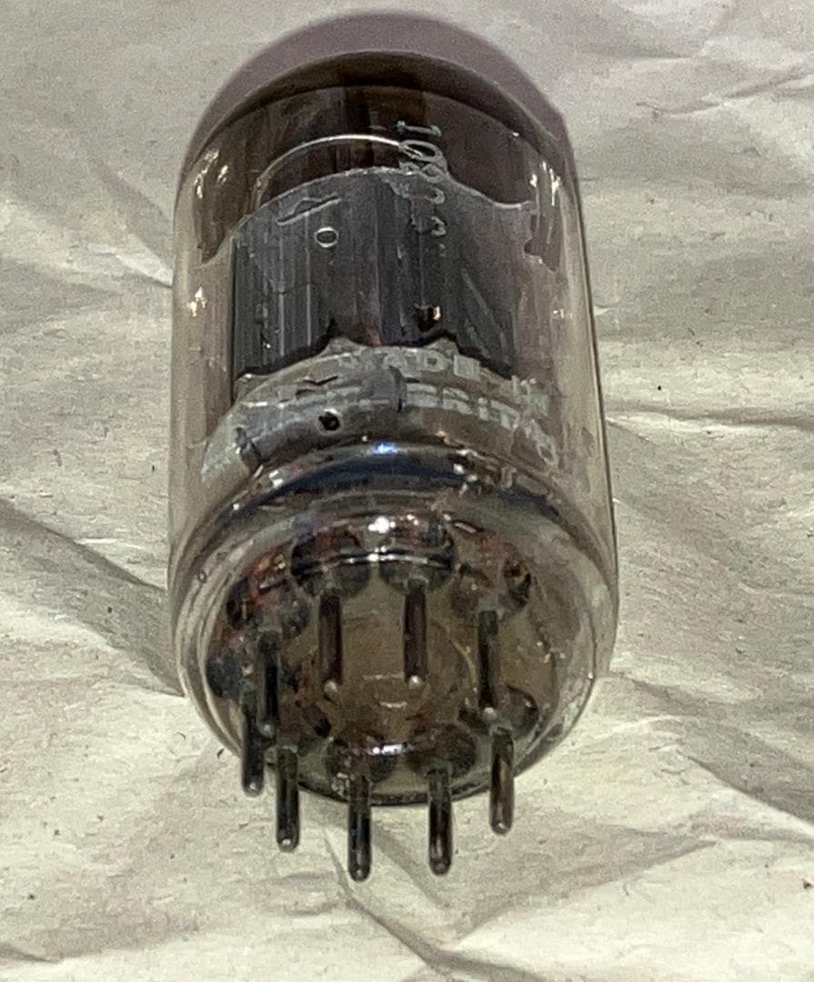 新品？ 真空管 MULLARD ムラード 12AX7 ECC83 英国製