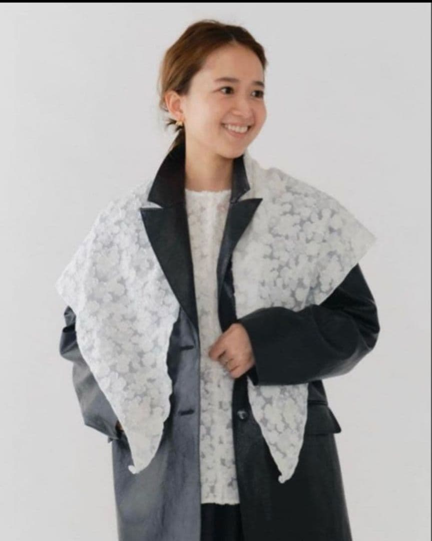 新品タグ付き yori shirocon レースジャガードストール