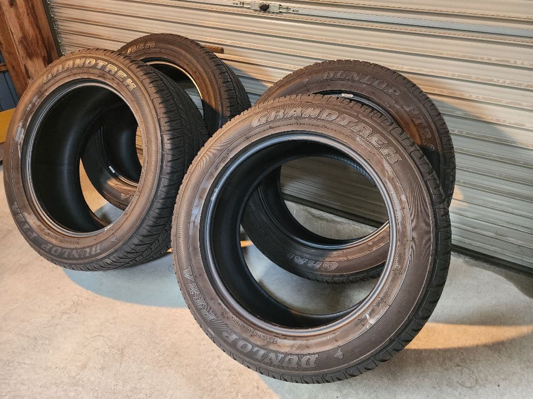 2*4様 ダンロップPT2A285/50R20 ランクル　LX570 GLSGク