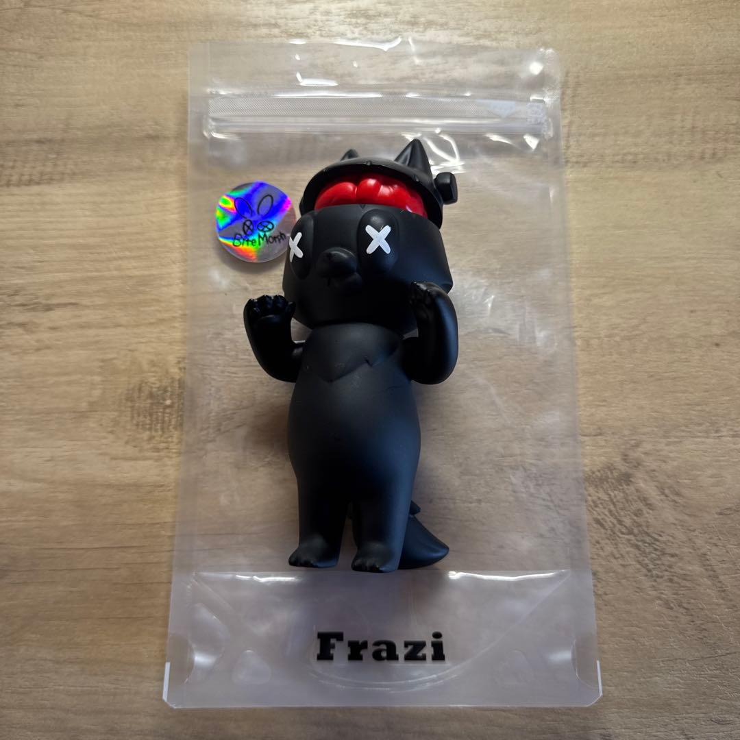 フランケンFRAZI MADBLACK フラッヂ マッドブラック ソフビ