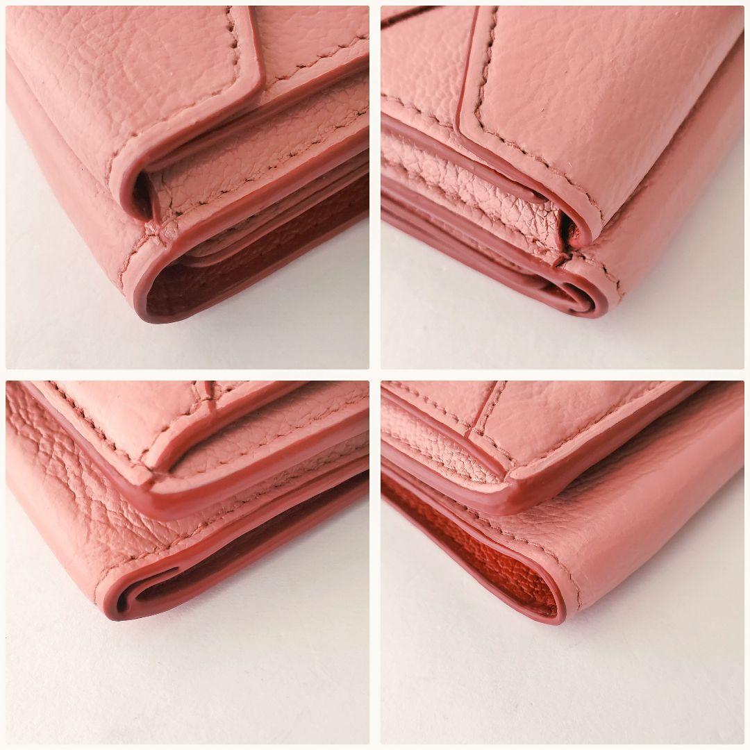 miu miu　3つ折り財布　ラブレター　マドラスラブ　ピンク　ミュウミュウ